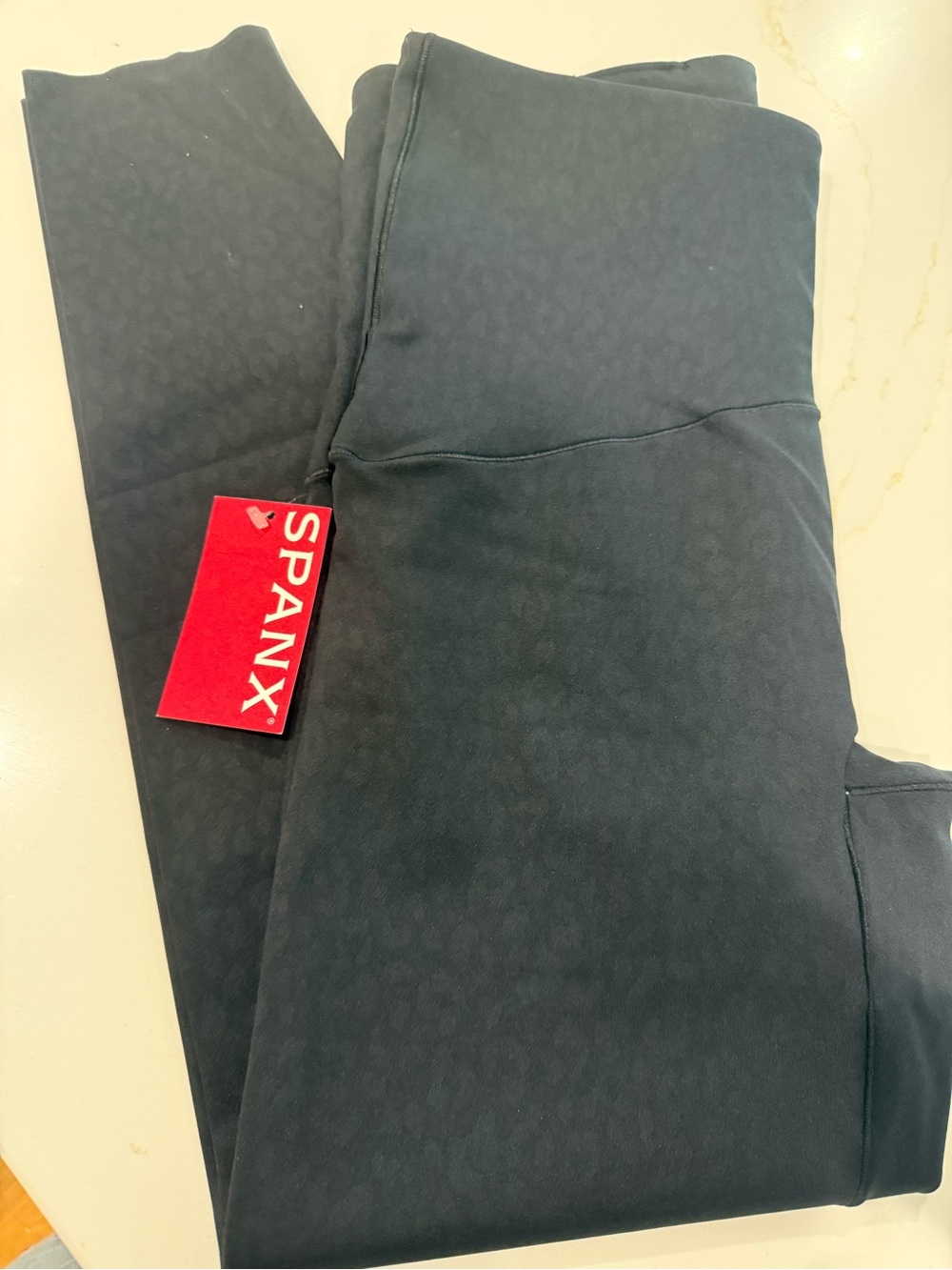Spanx Booty Boost 7/8 legging , animal print size M, NWT
